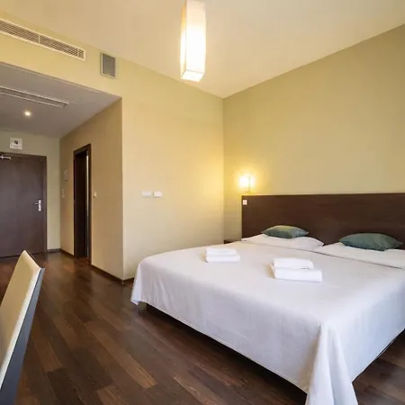 Ar Golden House Ii 4* Košice